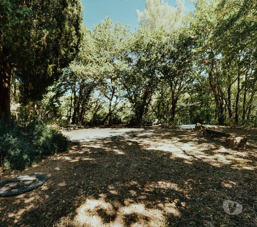 location saisonniere Var Lorgues - 83510 - Photos Vivastreet Maison du train avec grande piscine