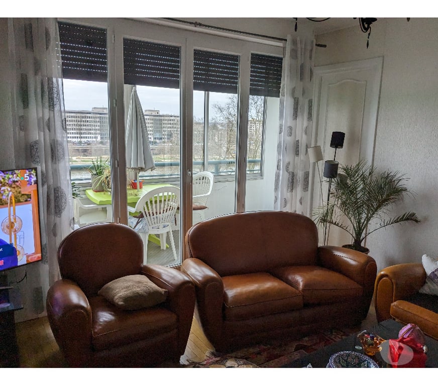 Appartements à vendre Seine-Maritime Rouen - Photos Vivastreet appartement F3 centre Rouen vue Seine