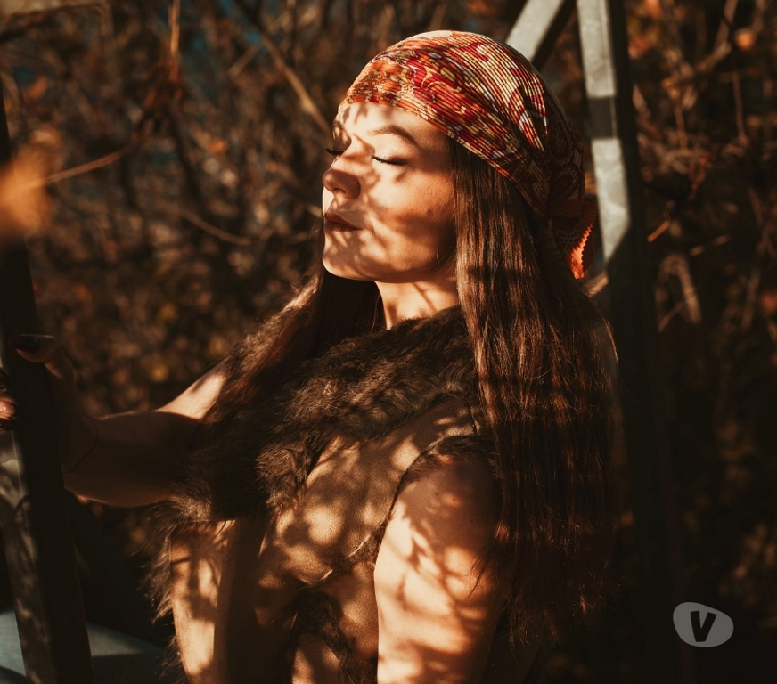 Castings, modèles, photographes Drôme St Paul Trois Chateaux - 26130 - Photos Vivastreet Photographe en extérieur – Saint-Paul-Trois-Châteaux