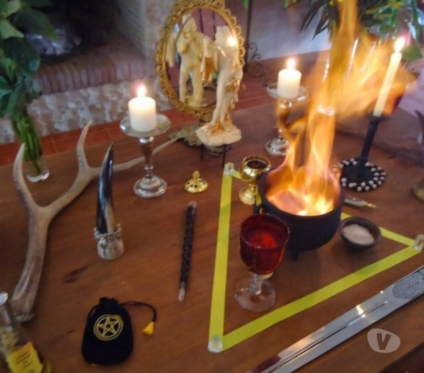 Horoscope - Voyance Haute-Vienne Limoges - Photos Vivastreet PROFESSUR MORO FODE VOYANT MARABOUT