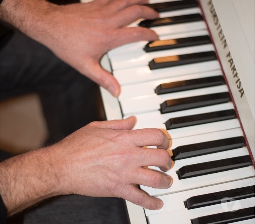 Musique - Théâtre - Danse Alpes-Maritimes St Laurent du Var - 06700 - Photos Vivastreet Cours de piano (avec réduction d'impots)