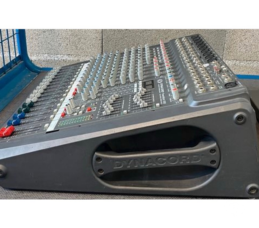 Instruments de musique Bas-Rhin Mommenheim - 67670 - Photos Vivastreet Dynacord sono d-lite-Mix powermate1000 + 2 baffles D12