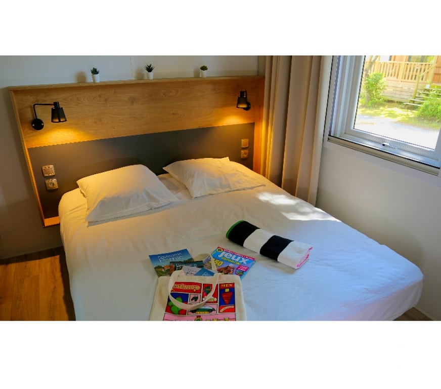 location saisonniere Loire-Atlantique Pornic - 44210 - Photos Vivastreet Mobil-home Grand Luxe 3 chambres proche du centre ville