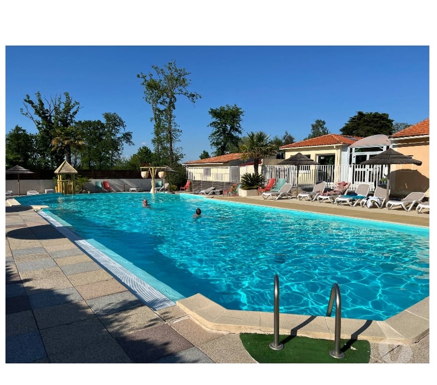 location saisonniere Loire-Atlantique Pornic - 44210 - Photos Vivastreet Mobil-home Grand Luxe 3 chambres proche du centre ville