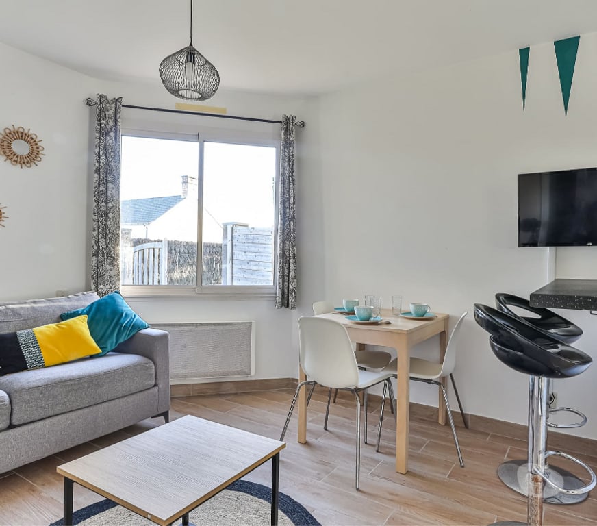 Vente Maison Vendée Notre Dame de Riez - 85270 - Photos Vivastreet Superbe villa avec piscine à Notre-Dame-de-Riez