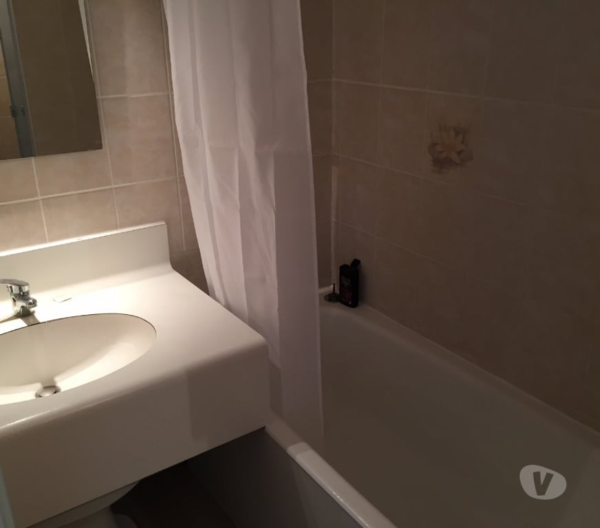 Appartements à vendre Charente-Maritime La Rochelle - 17000 - Photos Vivastreet MAGNIFIQUE T2 LES MINIMES