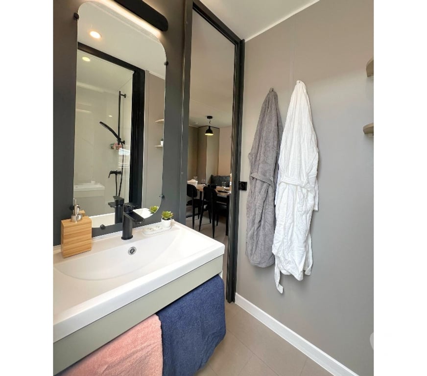 location saisonniere Loire-Atlantique Pornic - 44210 - Photos Vivastreet Mobil-home Classique Super mercure été comme hiver !