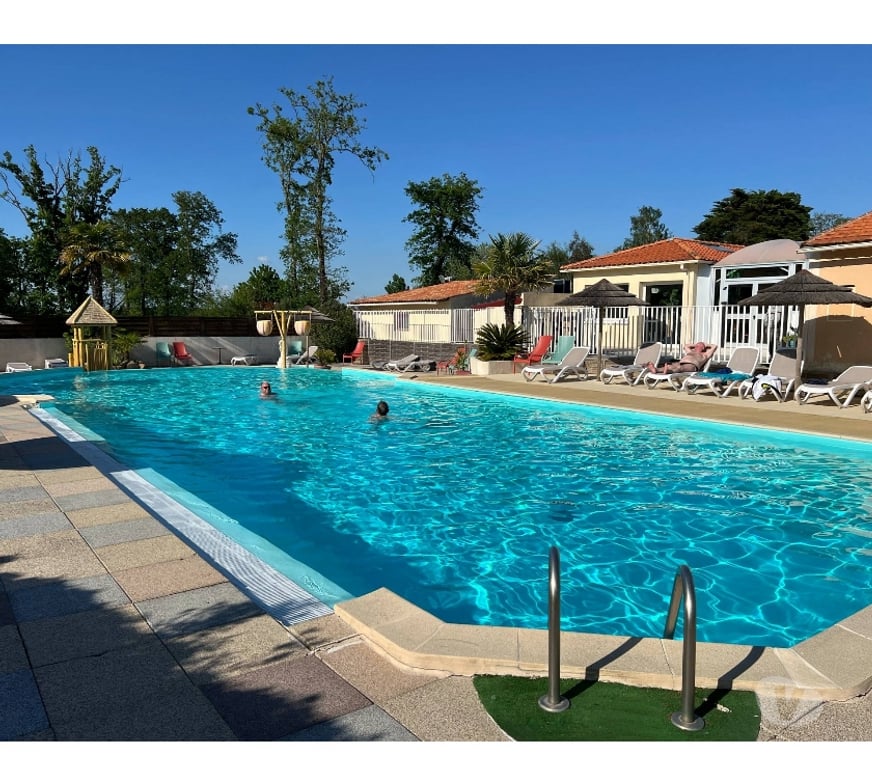 location saisonniere Loire-Atlantique Pornic - 44210 - Photos Vivastreet Mobil-home Classique Super mercure été comme hiver !