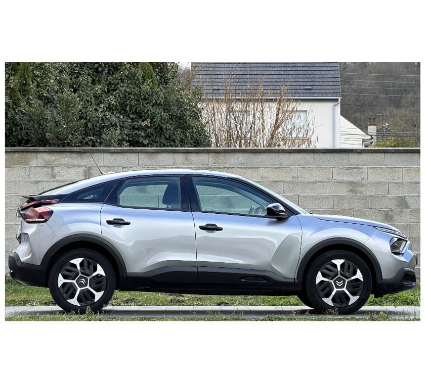 Voiture d'occasion Oise Nogent sur Oise - 60180 - Photos Vivastreet CITROEN C4 FEEL 100CH ESSENCE AN 06 2023 59460 Km