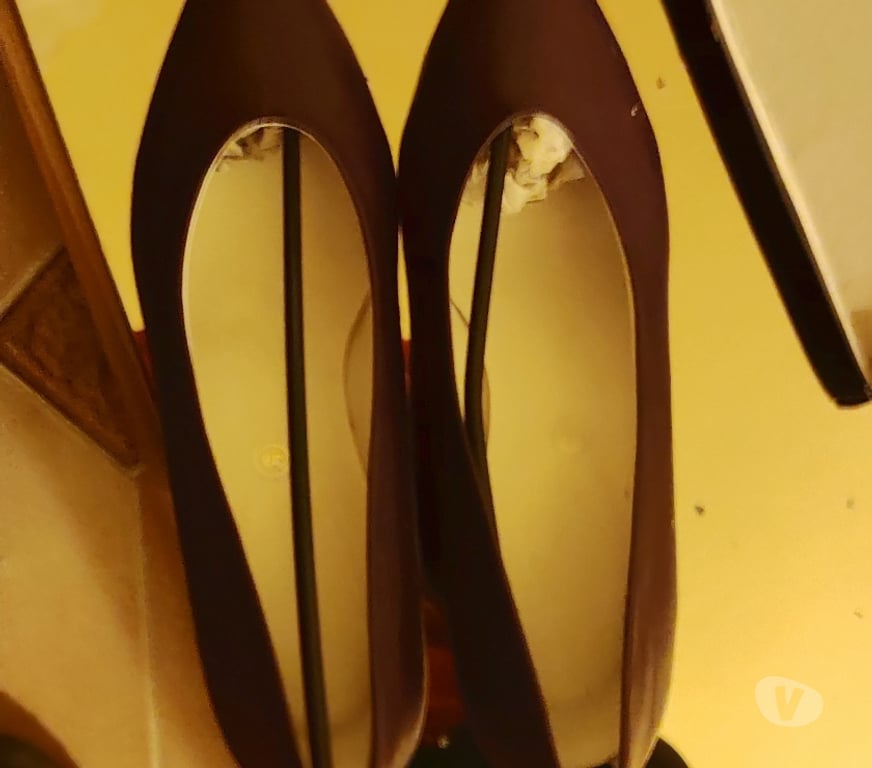 Chaussures Bouches-du-Rhône Simiane Collongue - 13109 - Photos Vivastreet Vend le lot de chaussures