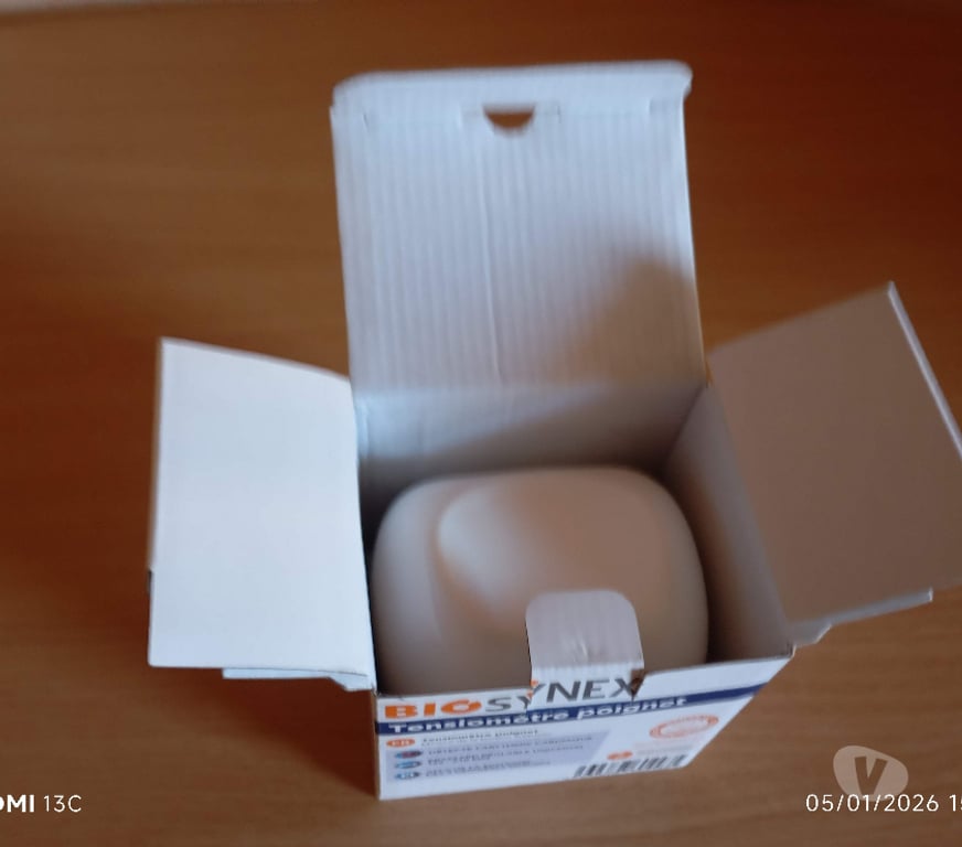 Accessoires - Bagagerie Gironde Talence - 33400 - Photos Vivastreet Tensiomètre poignet