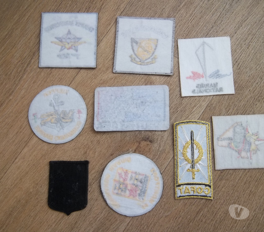 Collection Manche Valognes - 50700 - Photos Vivastreet lot 9 écussons collection militaire insignes