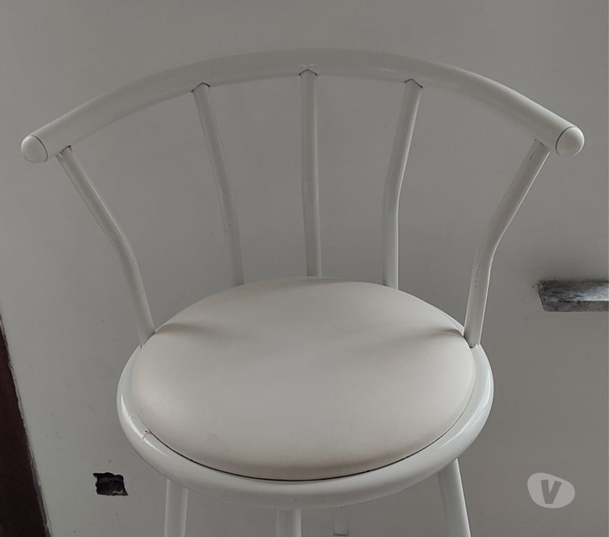 Ameublement & art de la table Nord Wattrelos - 59150 - Photos Vivastreet Tabouret de bar