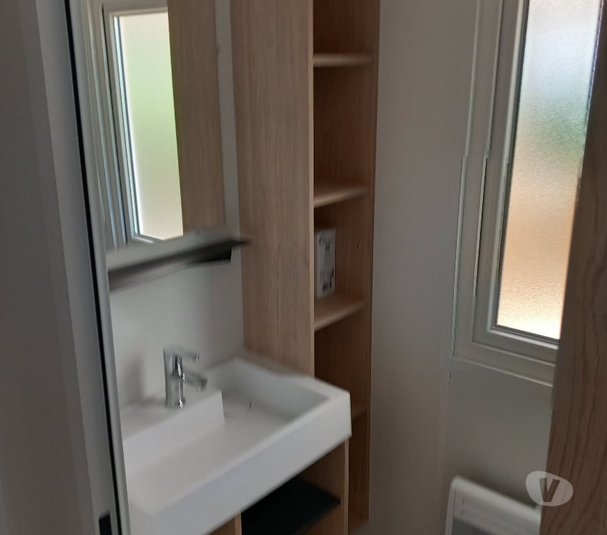 Mobil home Charente-Maritime Les Mathes - 17570 - Photos Vivastreet 4 chambres bor de mer