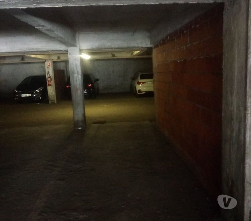 Parkings - Garages Haute-Garonne Toulouse - Photos Vivastreet Parking à louer près de françois verdier