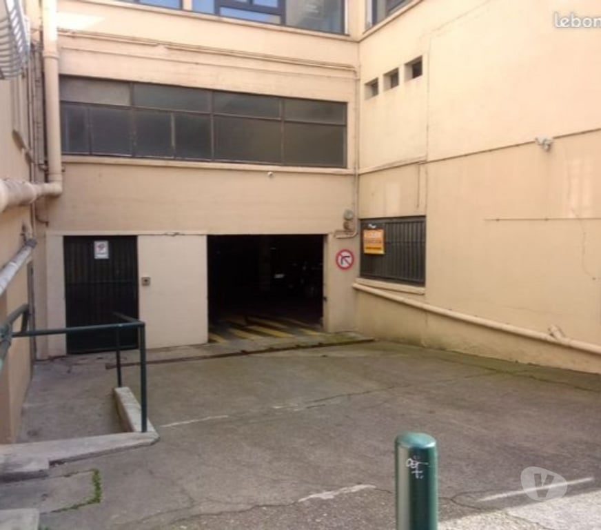 Parkings - Garages Haute-Garonne Toulouse - Photos Vivastreet Location parking moto centre-ville palais de justice