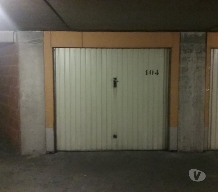 Parkings - Garages Haute-Garonne Toulouse - Photos Vivastreet LOCATION box fermé TOULOUSE - Saint-Aubin