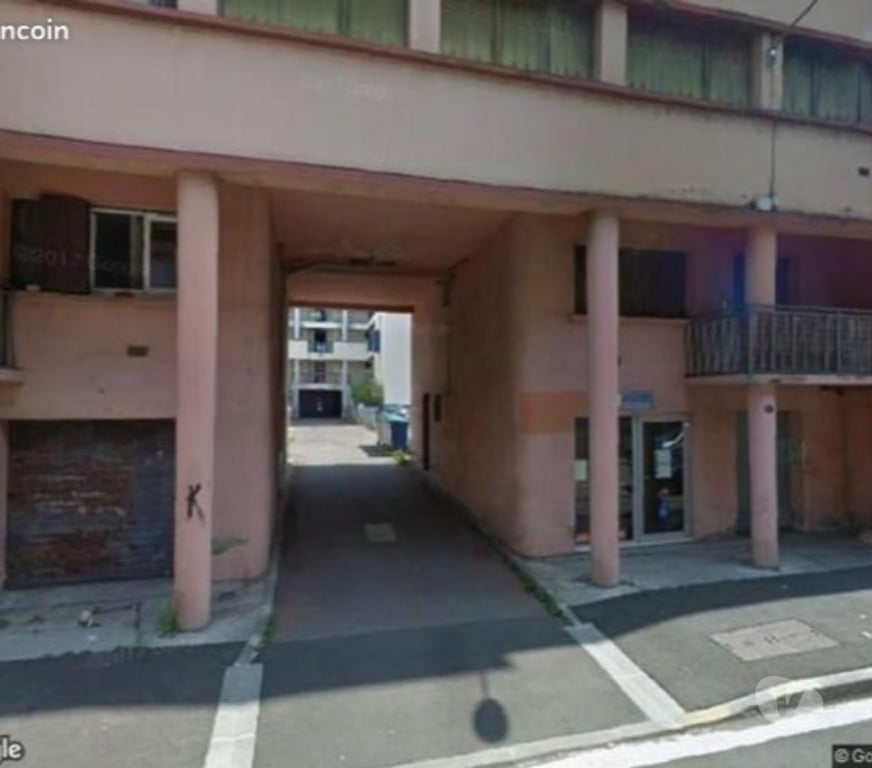 Parkings - Garages Haute-Garonne Toulouse - Photos Vivastreet Place de parking pres francois verdier