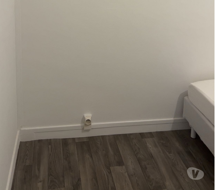 Colocations Seine-et-Marne Montereau Fault Yonne - 77130 - Photos Vivastreet Chambre à louer