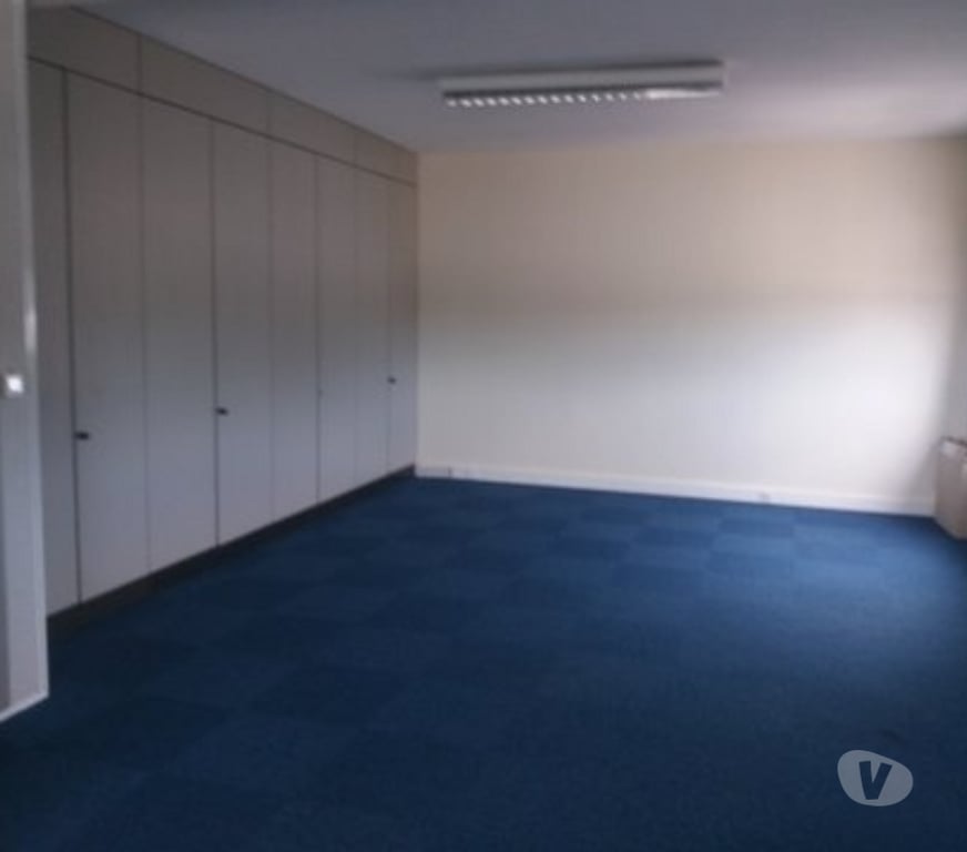 bureaux locaux Vaucluse Avignon - 84000 - Photos Vivastreet BUREAUX A LOUER AVIGNON centre d'affaires CAPSUD 100m2