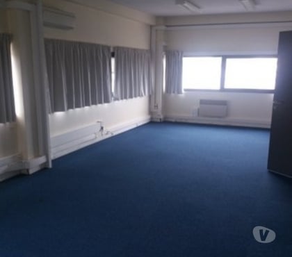 Achat, location bureau Avignon Vaucluse - Photos Vivastreet BUREAUX A LOUER AVIGNON centre d'affaires CAPSUD 100m2