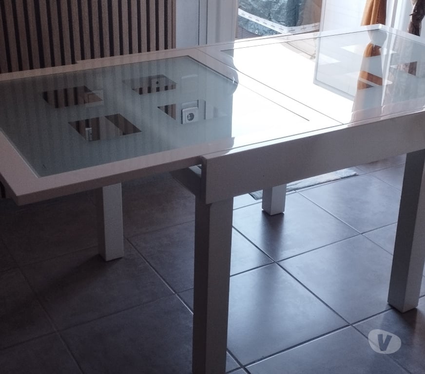 Ameublement & art de la table Gard Le Grau du Roi - 30240 - Photos Vivastreet Table extensible
