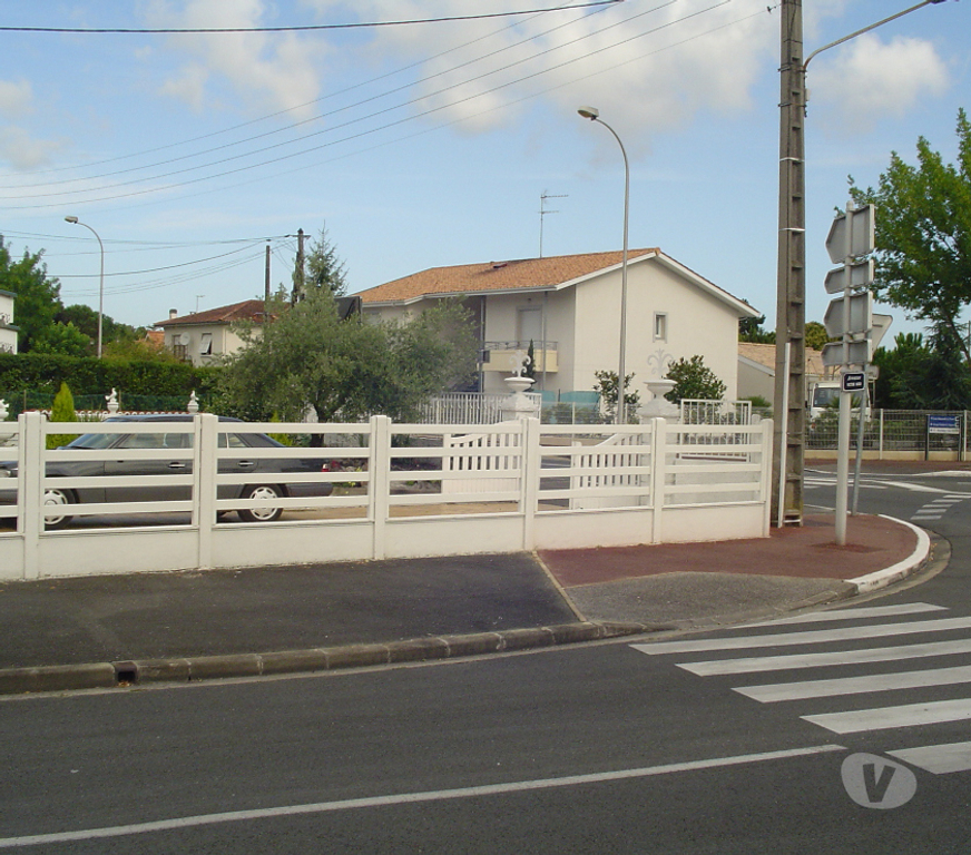  Gironde Pessac - 33600 - Photos Vivastreet CLOTURE ALUMINIUM BLANC TRES BONNE QUALITE-EXCELLENT ETAT