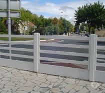 CLOTURE ALUMINIUM BLANC TRES BONNE QUALITE-EXCELLENT ETAT