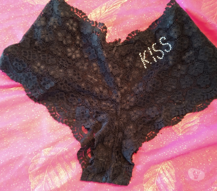 Vêtements occasion Indre-et-Loire Chinon - 37500 - Photos Vivastreet Tanga dentelle taille 40