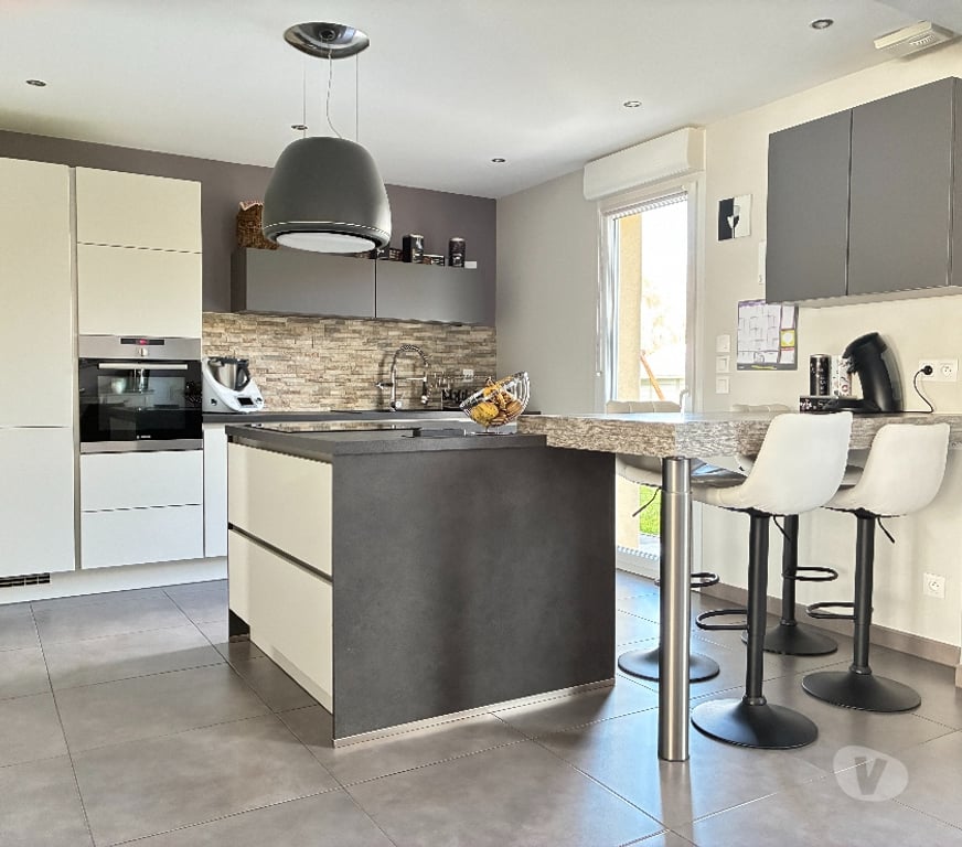 Vente Maison Moselle Silly sur Nied - 57530 - Photos Vivastreet Maison individuelle 6 pièces 177m²