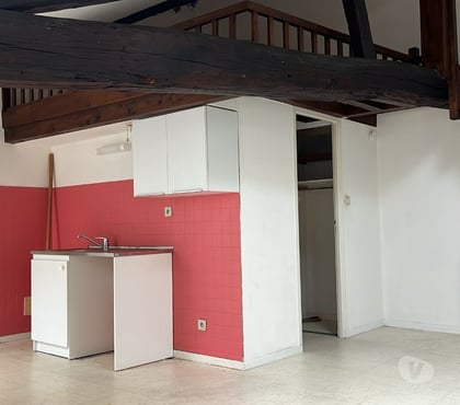Appartement a louer Macon Saône-et-Loire - Photos Vivastreet STUDIO 30M² AVEC MEZZANINE