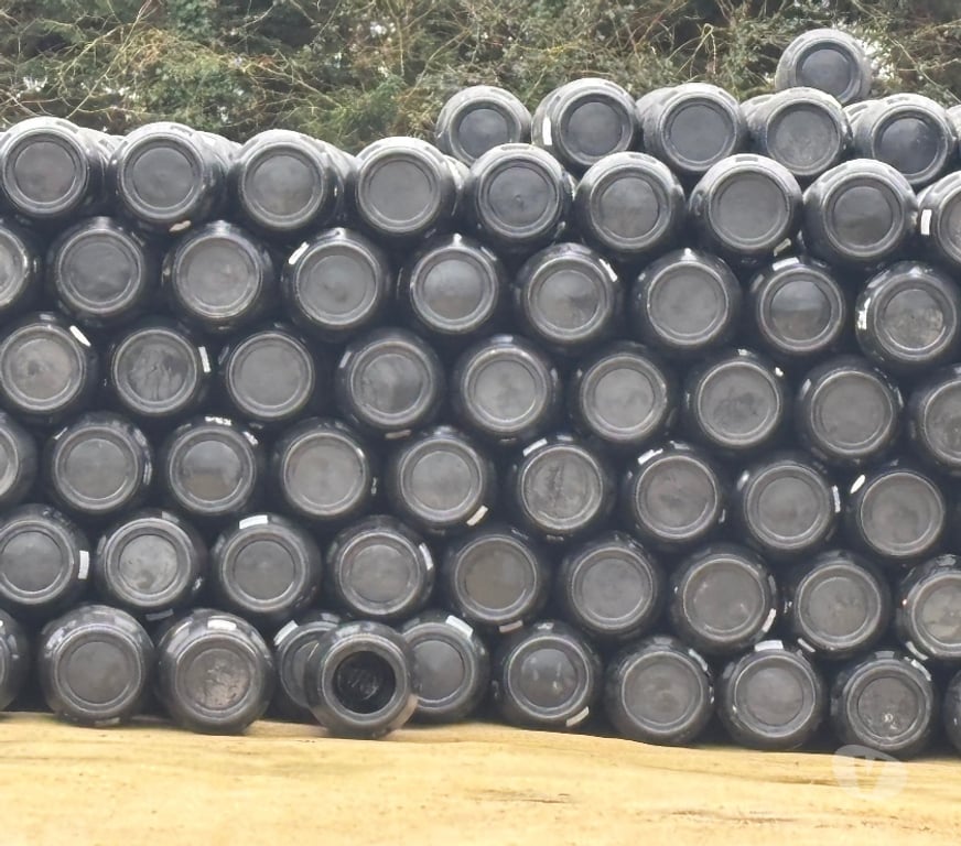  Maine-et-Loire Noyant - 49490 - Photos Vivastreet Bidon,fut,barrique,doum,stockage