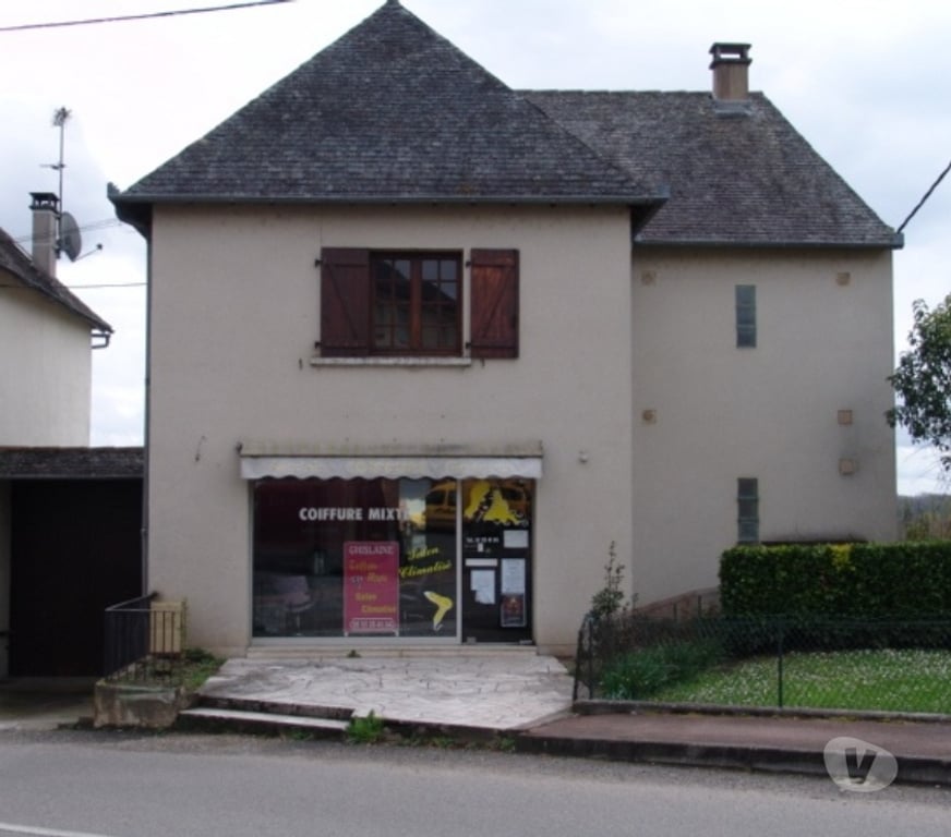 Vente Immeuble Corrèze Meyssac - 19500 - Photos Vivastreet Immeuble mixte de rapport