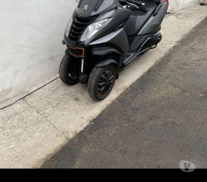 Scooter occasion Oise Rieux - 60870 - Photos Vivastreet Mp3 metropolis 400 rs