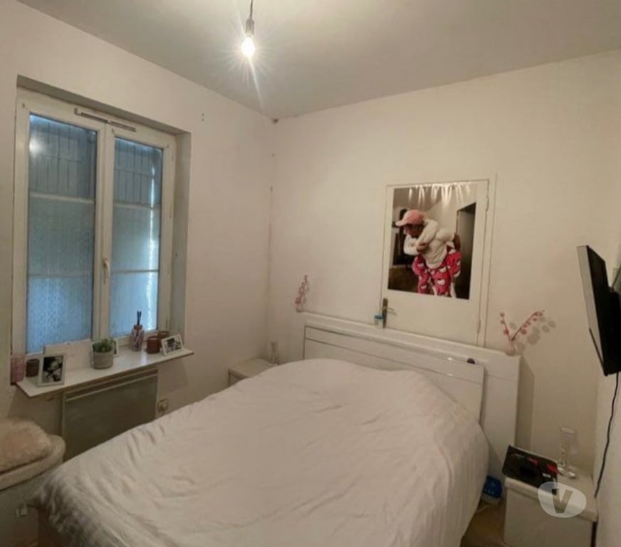 Location appartement Indre-et-Loire Blere - 37150 - Photos Vivastreet Appartement T2, hyper centre Bléré disponible rapidement