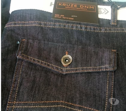 Vêtements occasion Isigny sur Mer Calvados - Photos Vivastreet lot de 3 jean de 3 couleurs homme