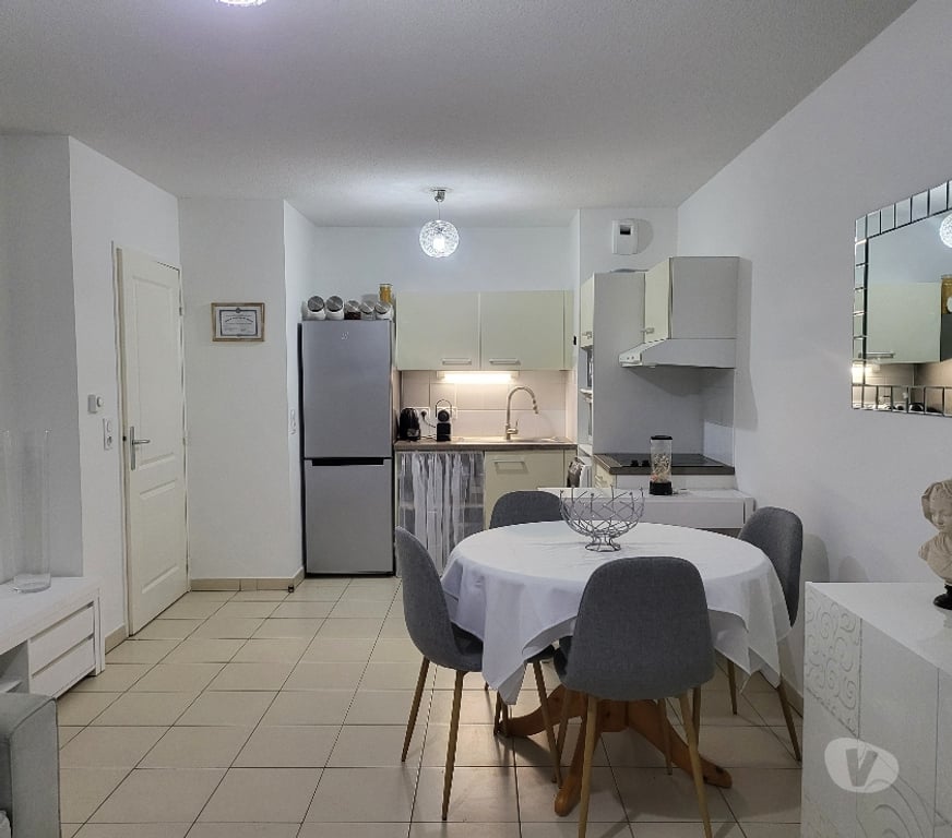 Appartements à vendre Var Puget sur Argens - 83480 - Photos Vivastreet Appartement T 2 avec terrasse