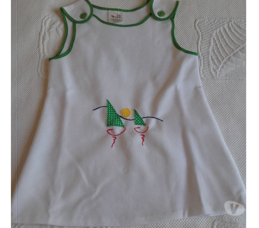 Vêtements bébés Loiret Beaugency - 45190 - Photos Vivastreet Robe Blanche 18 mois