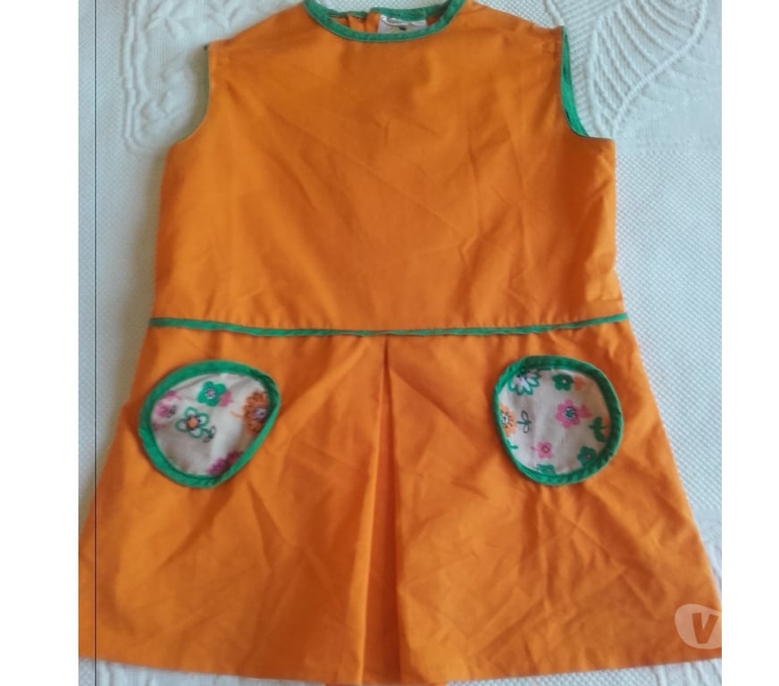 Vêtements occasion Loiret Beaugency - 45190 - Photos Vivastreet Robe Orange FLOPPY PARIS 3 ans