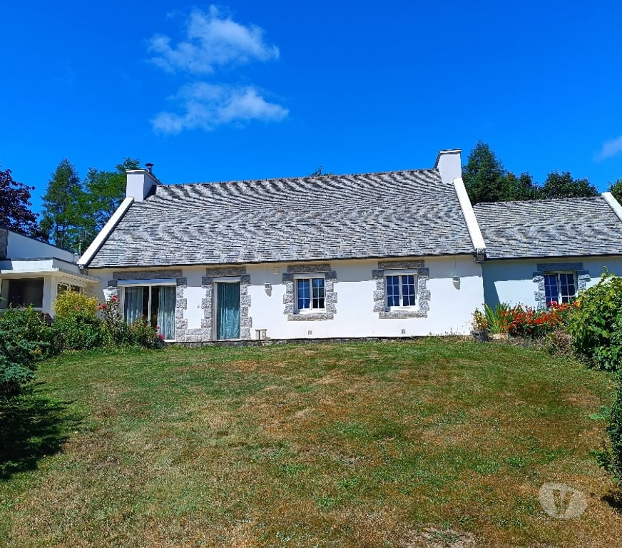 Vente Maison Finistère Huelgoat - 29690 - Photos Vivastreet Maison 5 chambres sur jardin 4000 m² et forêt 1,4 ha