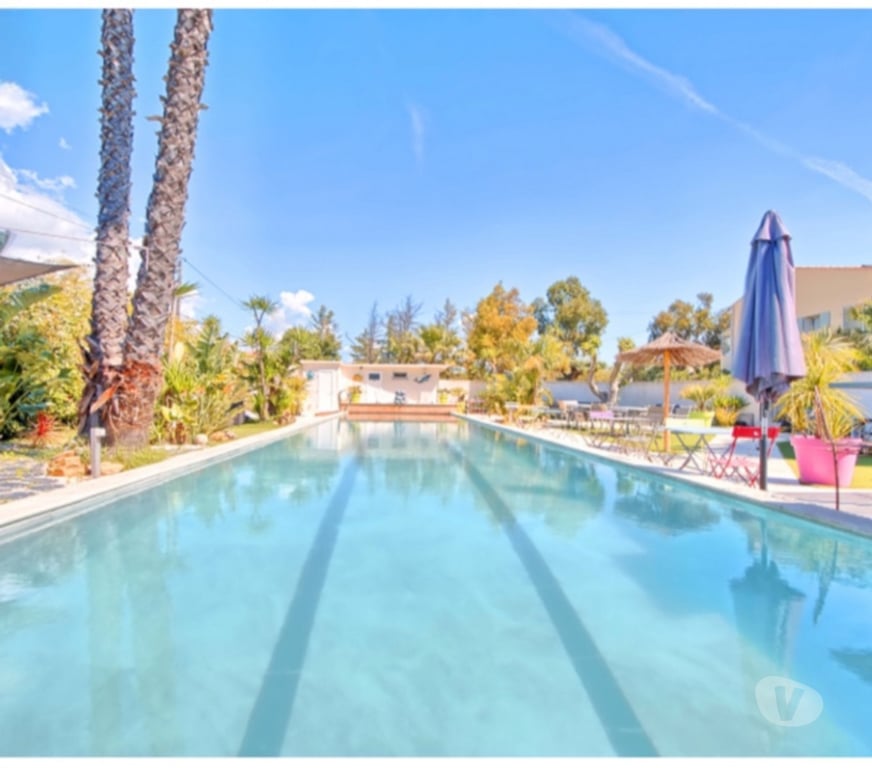 Vente Immeuble Var Hyeres - 83400 - Photos Vivastreet Gîte, investissement ou résidence familiale, 11 logements