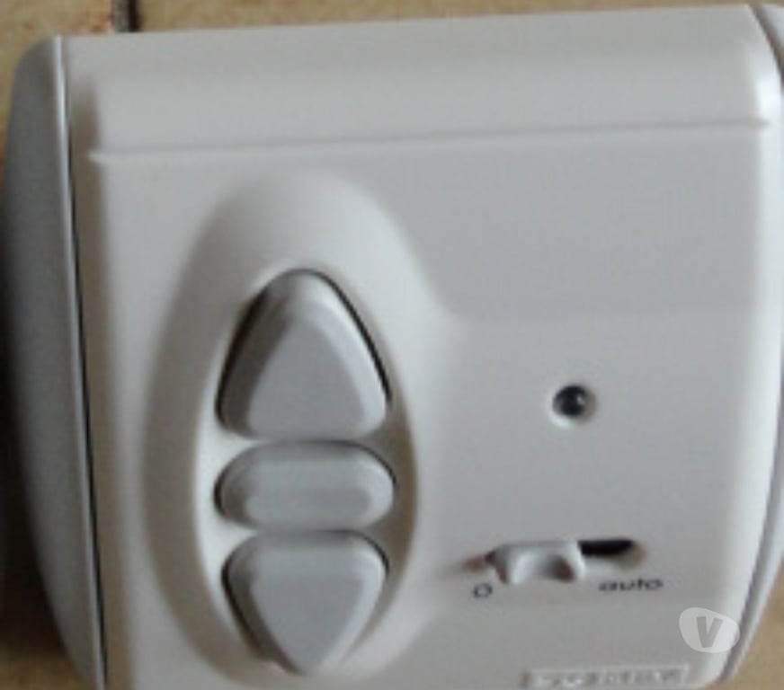  Loiret Orleans - Photos Vivastreet Commande CENTRALIS UNO iB filaire SOMFY occasion