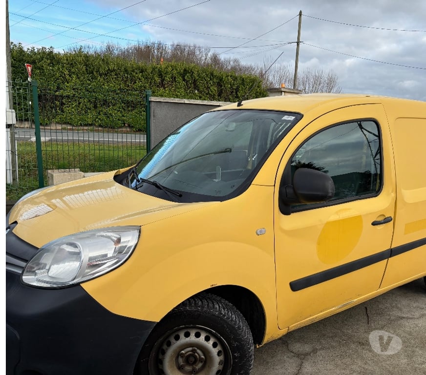 Véhicules commerciaux & utilitaires d'occasion Gironde Ambares et Lagrave - 33440 - Photos Vivastreet kangoo expres dci 75 CV , energy éco de 2017