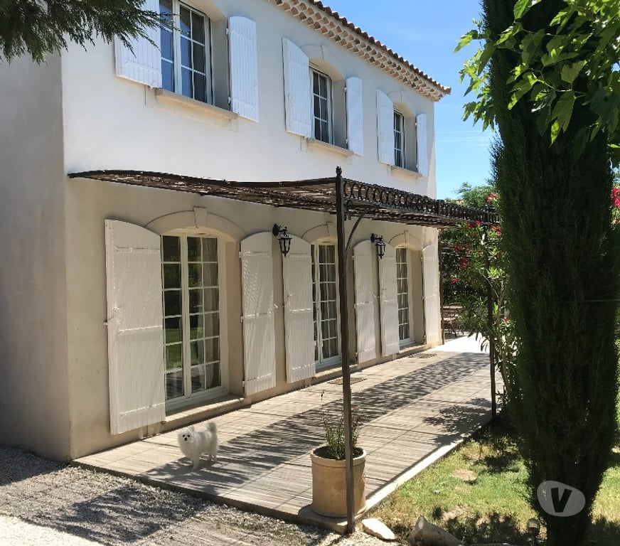 Vente Maison Gard Lirac - 30126 - Photos Vivastreet Maison Bastide avec jardin arboré 600 m² – Lirac