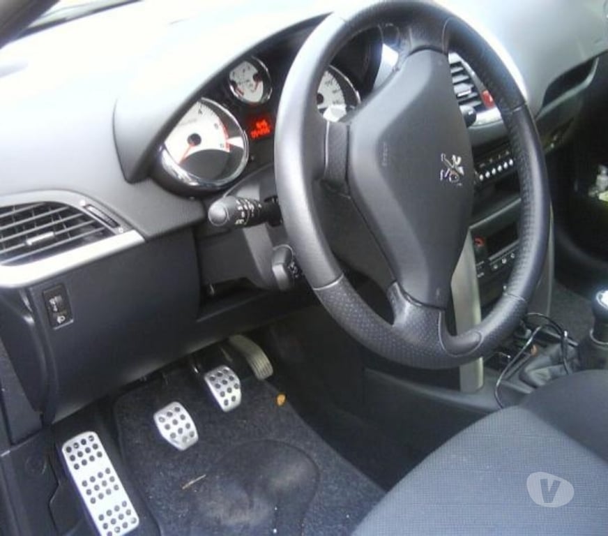 Voiture d'occasion Sarthe Le Mans - Photos Vivastreet SUPER 207 HDI 110 cv Pack Sport