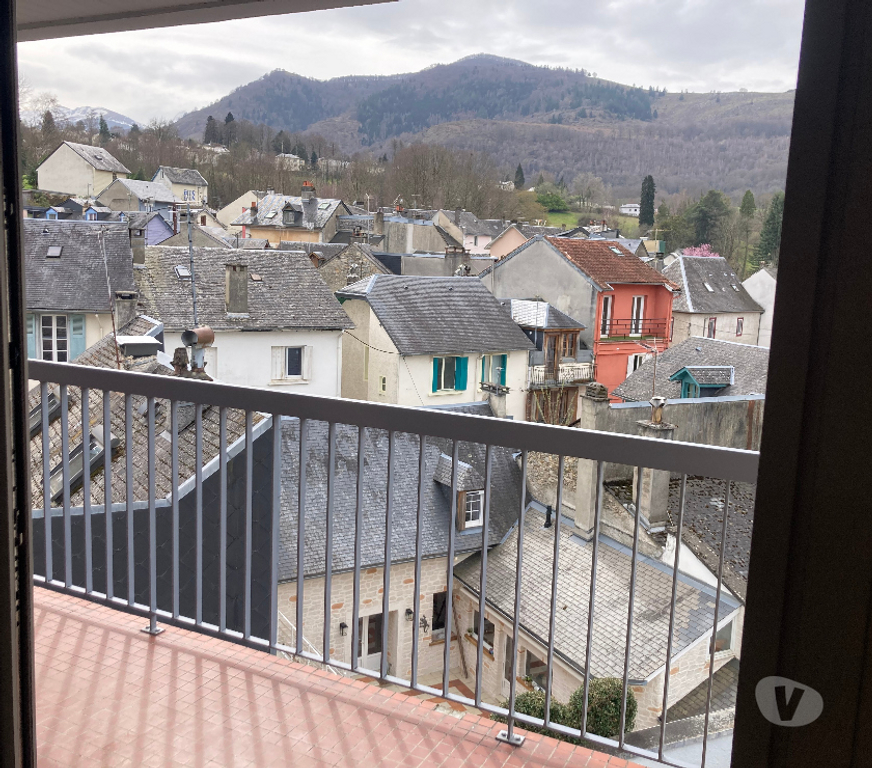 Location appartement Hautes-Pyrénées Bagneres de Bigorre - Photos Vivastreet Loue appartement 4 5 pèces centre ville