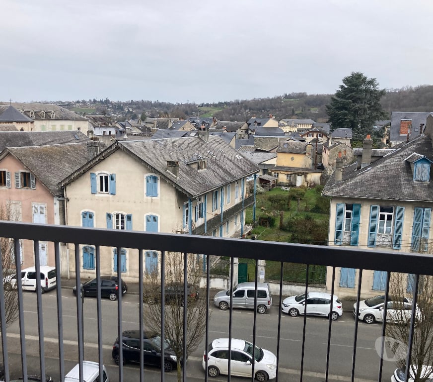 Location appartement Hautes-Pyrénées Bagneres de Bigorre - Photos Vivastreet Loue appartement 4 5 pèces centre ville