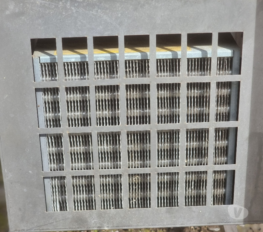 Matériel Aveyron Aubin - 12110 - Photos Vivastreet Plaque froide réfrigérée de - 4 degres à 2 degres