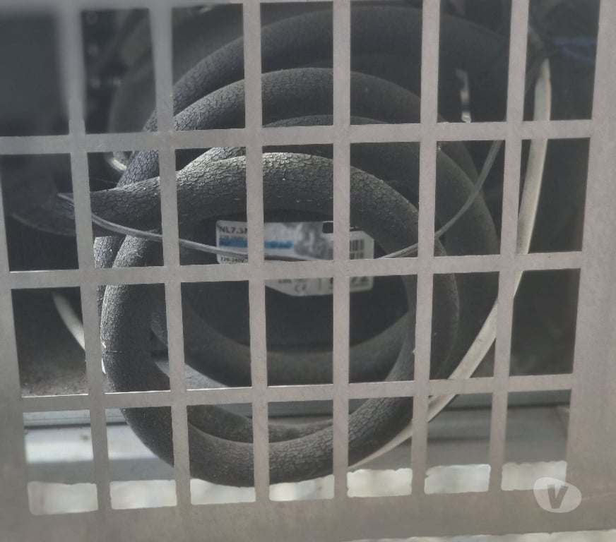 Matériel Aveyron Aubin - 12110 - Photos Vivastreet Plaque froide réfrigérée de - 4 degres à 2 degres