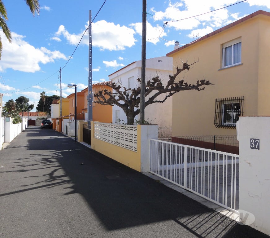 location saisonniere Espagne - Photos Vivastreet APPARTEMENT DANS VILLA A VINAROS PRES DE PENISCOLA